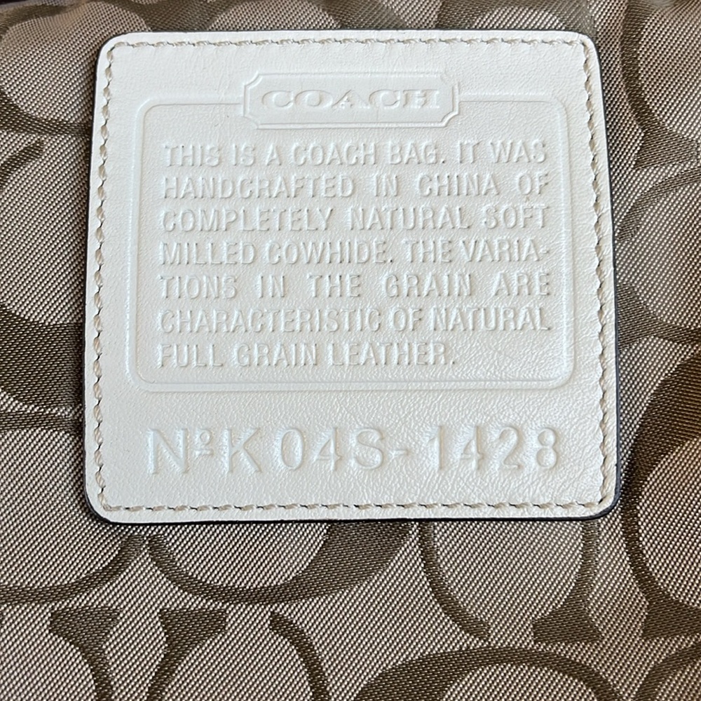 Coach 1428 Off White Pebbled Leather shoulder/Cross Body Bag adjustable strap - Picture 17 of 17